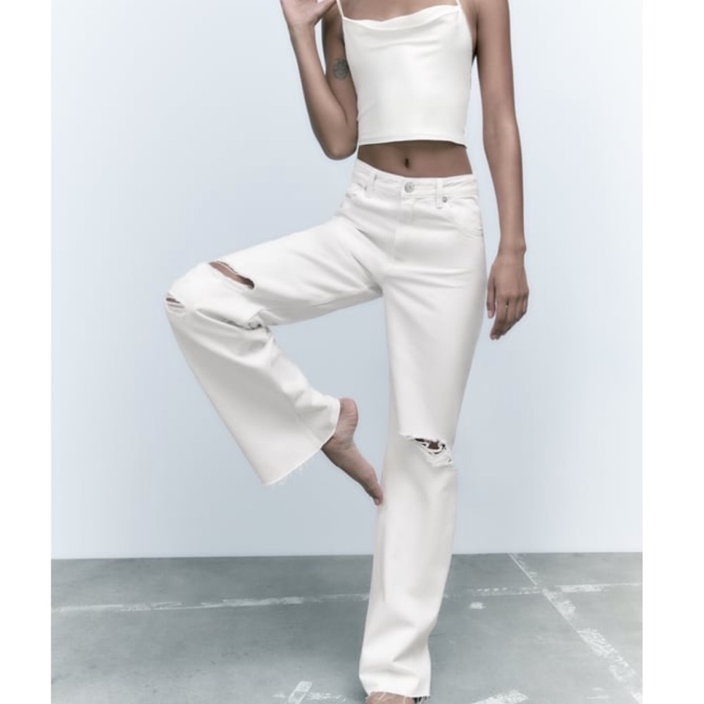 ZARA RIPPED WIDE LEG JEANS
White 27 (US 4) NWT